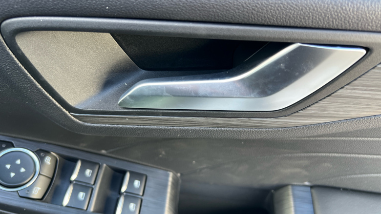 Ford Kuga 2.5 PHEV Active 5dr CVT Estate